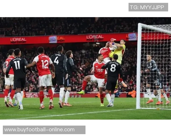 阿尔特塔长子加布里埃尔首次为阿森纳U17出战展现潜力 阿尔特塔长子加布里埃尔首次为阿森纳U17出战展现潜力