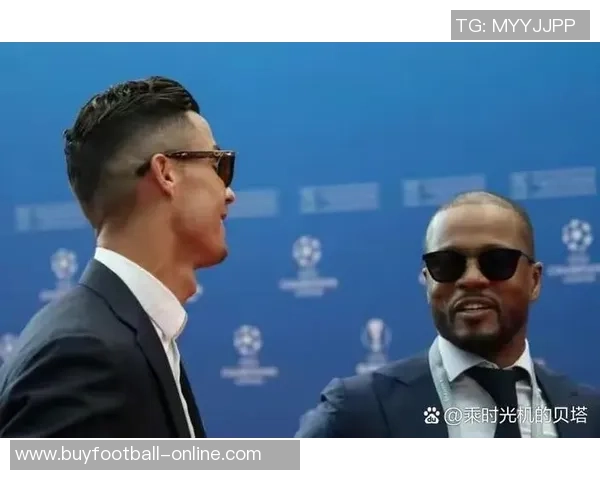 埃弗拉谈足球之争：我心中的GOAT是C罗而非梅西