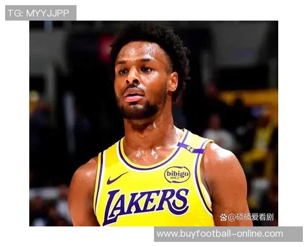 布朗尼表现出色值得湖人重视替补阵容亟待提升